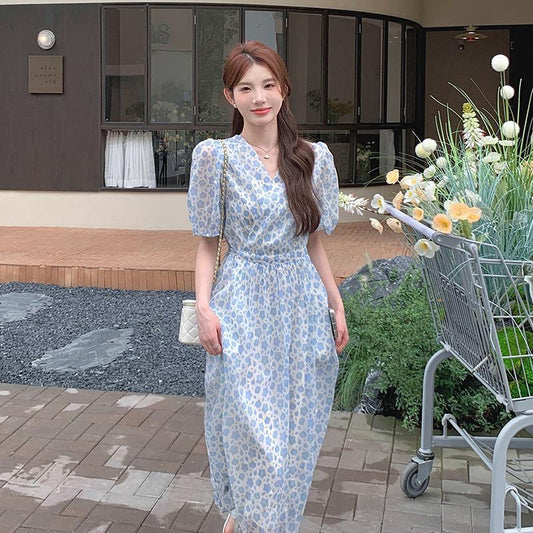 Floral Puff Sleeve V-Neck Dress with High Waist and Lace-Up Detail - Blue Small Floral Print, Slim Fit, Large Skirt